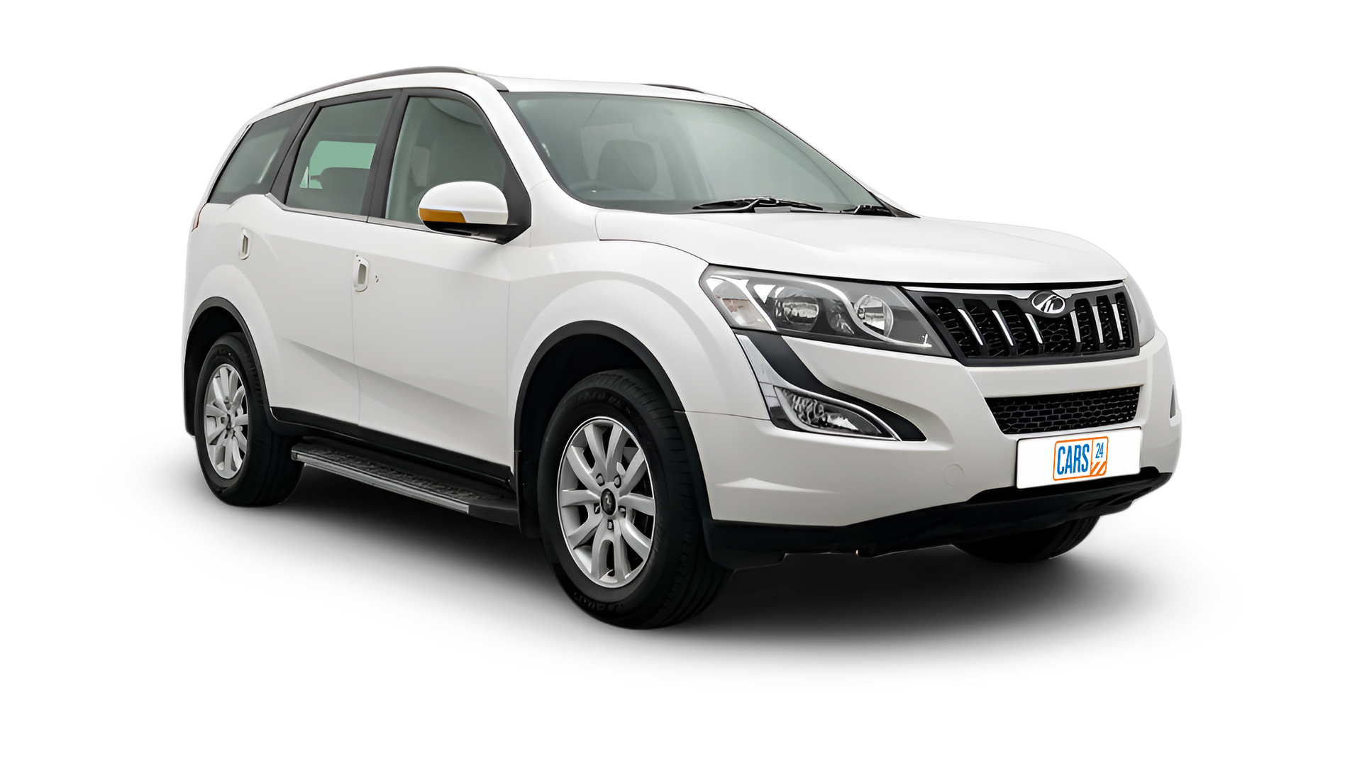 Mahindra XUV500-img